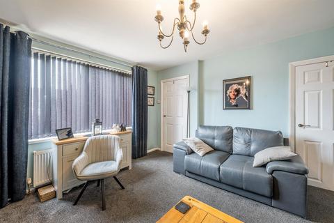 3 bedroom semi-detached house for sale, Brettell Lane, Brierley Hill, DY5 3LS