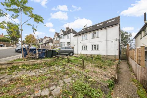 29c Studland Road, London, W7 3QU