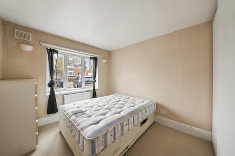 29c Studland Road, London, W7 3QU