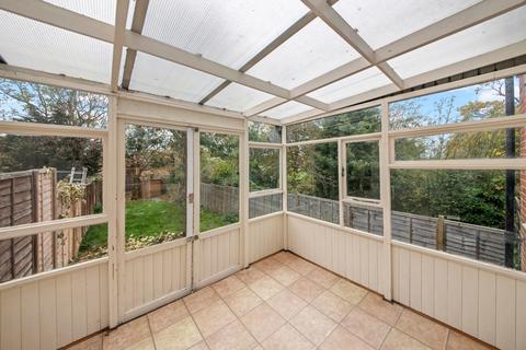 29c Studland Road, London, W7 3QU