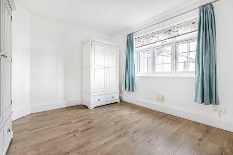3 bedroom apartment for sale, 4a Bromley Road, Beckenham, BR3