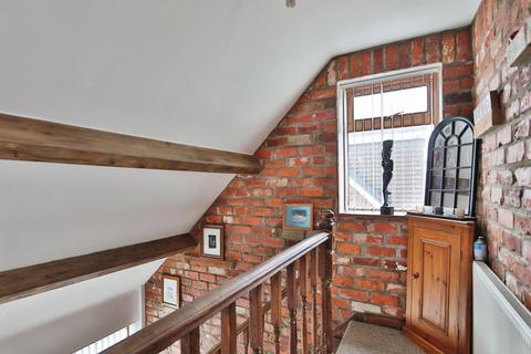 3 Leonard Close, Paull, Hull, HU12 8AH