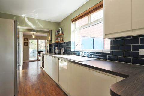 14 Dene Road, Cottingham, HU16 5PJ