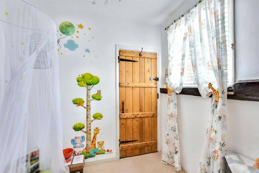 Bedroom 2 5.jpeg