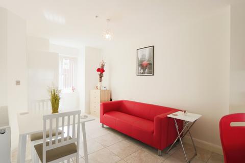41 Blanket Row, Hull, HU1 1AX