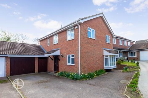 4 bedroom link detached house for sale, Bell Acre Gardens, Letchworth Garden City, SG6 2BY