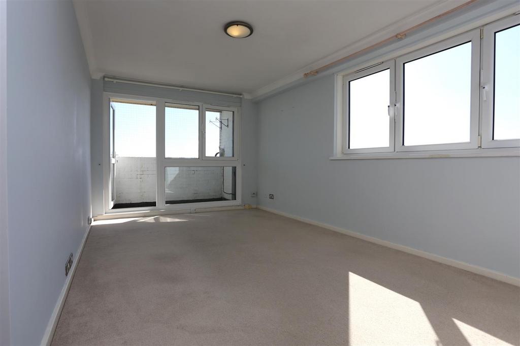 30 Ellen House New 25 (1).JPG