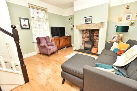 3 bedroom terraced house for sale, Lambgates, Hadfield, Glossop, Derbyshire, SK13