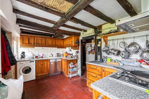 6 bedroom detached house for sale, Frys Lane, Yateley