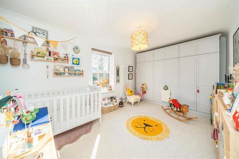 1 Couthurst Road, London, SE3 8TN