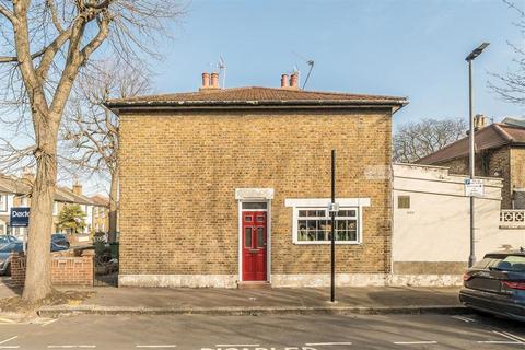 1 Couthurst Road, London, SE3 8TN