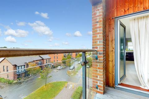2 bedroom apartment for sale, Ada Walk, Milton Keynes MK10