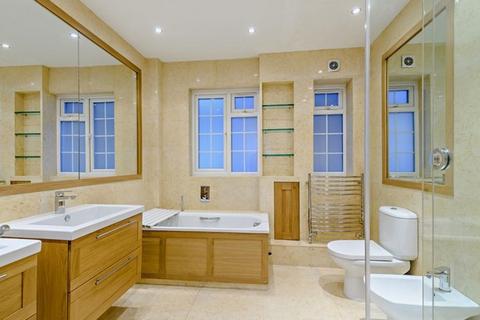 4 bedroom flat to rent, STUNNING, SPACIOUS FOUR BED FLAT IN ST JOHNS WOOD