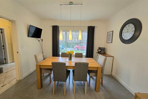 5 bedroom detached house for sale, Hornbeam Avenue, Bexhill-on-Sea, TN39