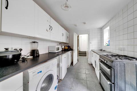 14 Wayland Avenue, London, E8 2HP