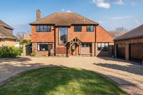 4 bedroom detached house for sale, Thorley Gardens, Pyrford, GU22
