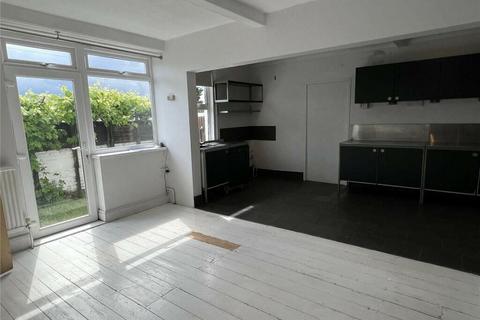 3 bedroom end of terrace house to rent, Manor Terrace, Suffolk IP11