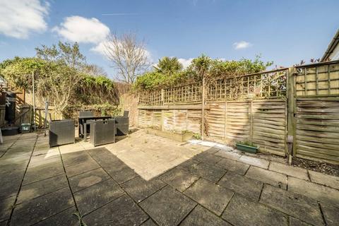 1 bedroom flat to rent, Ealing Park Gardens, London W5