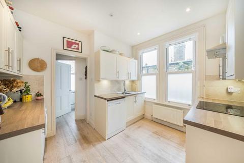 156 Amesbury Avenue, London, SW2 3AB