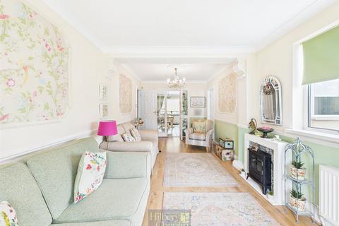 3 bedroom semi-detached house for sale, St. Davids Road, Langdon Hills, Basildon, Essex, SS16