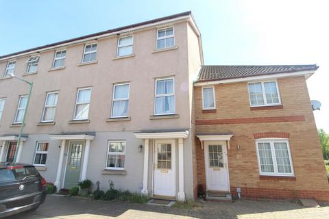 3 bedroom townhouse to rent, Chaffinch Road, Bury St Edmunds IP32