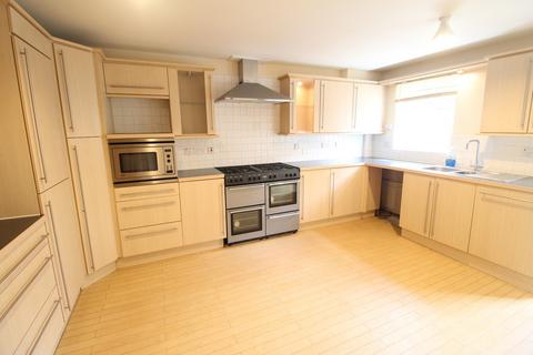 3 bedroom townhouse to rent, Chaffinch Road, Bury St Edmunds IP32
