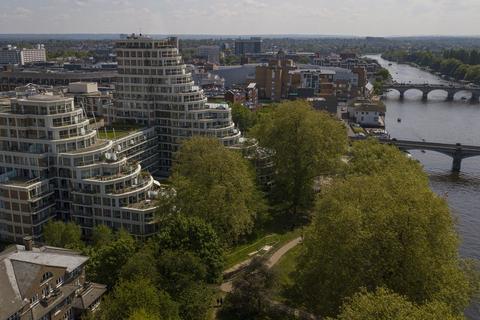 2 bedroom apartment to rent - Henry Macaulay Avenue, Kingston Upon Thames KT2