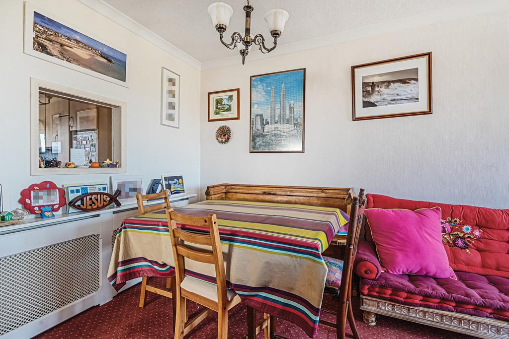 Living/Dining Room