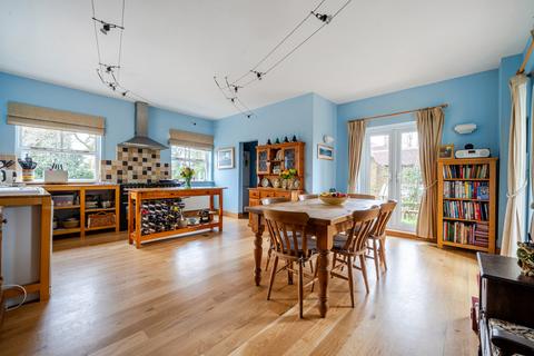 5 bedroom detached house for sale, Storrington - 5 Bedroom Detached Family Home