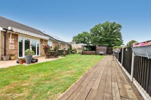 9 Bushey Shaw, Ashtead, KT21 2HP