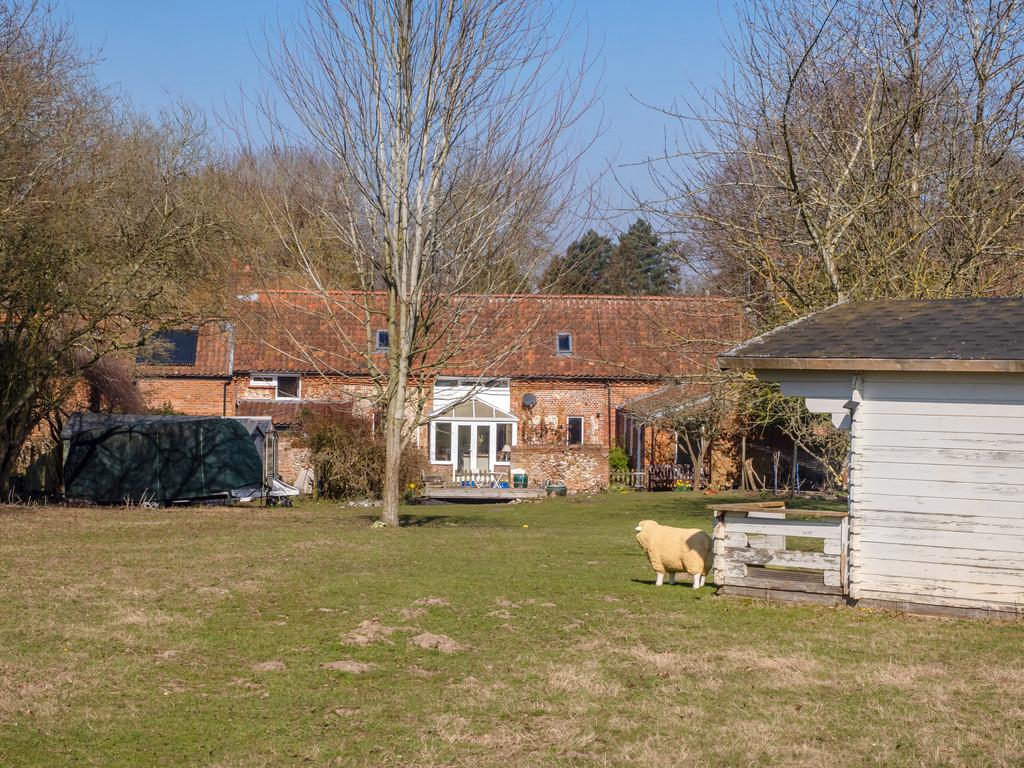 Pound Barn-120
