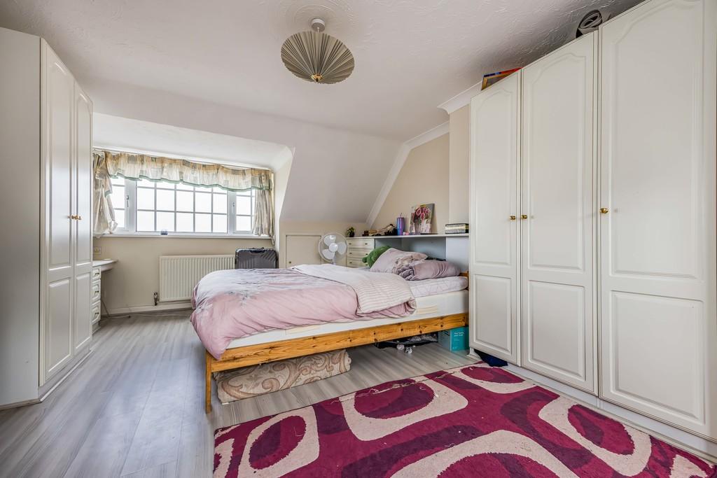4 Midwood Avenue, Bournemouth-Small-Portico Marketi