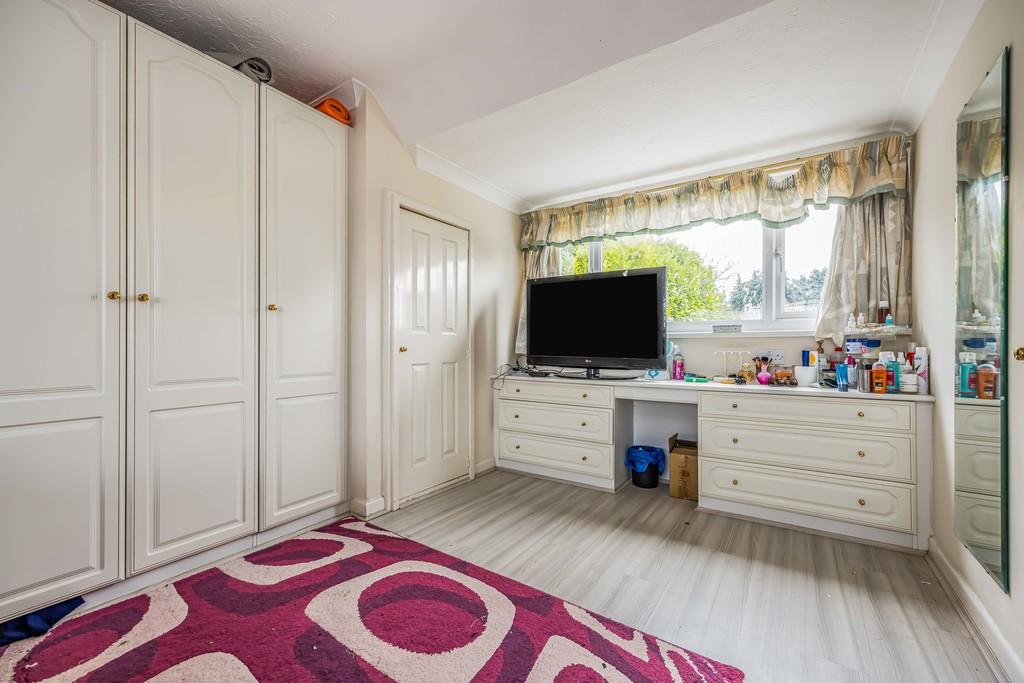 4 Midwood Avenue, Bournemouth-Small-Portico Marketi
