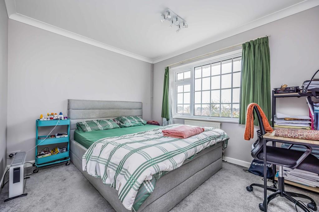 4 Midwood Avenue, Bournemouth-Small-Portico Marketi