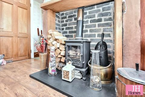 46 East Mount, Barrow-in-furness, LA13 9AD