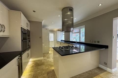 5 bedroom detached house for sale, Combley Drive, Thornbury, Plymouth