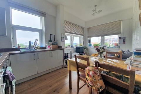 2 bedroom flat to rent, Southbrook Rise, Southampton SO15