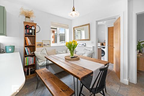 undefined, Crib Y Lan, Gwaelod-y-garth, Cardiff