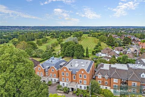 4 bedroom apartment for sale, Manor Road, Essex IG7
