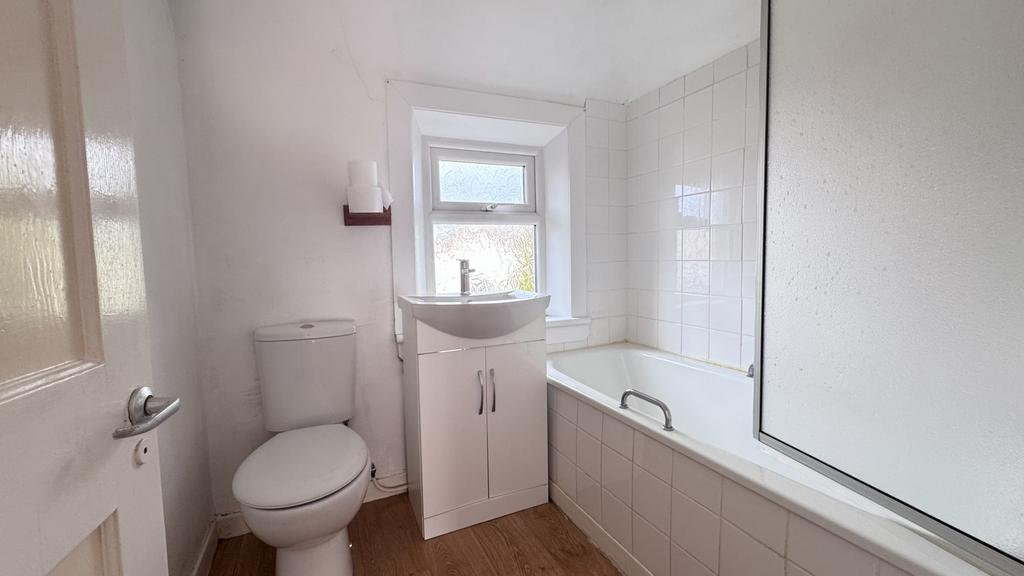 5 Barrhill Avenue, Newton Stewart - Williamson and