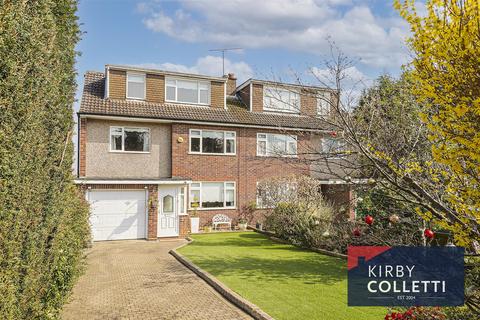 23 Briscoe Close, Hoddesdon, EN11 9DH