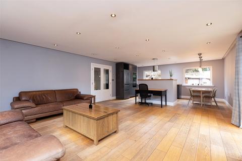 Craighaven, Craigmill Balmoral Road, Rattray, Blairgowrie, PH10 7HY