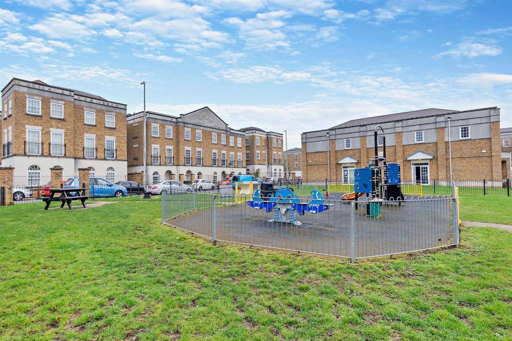 8640928-exterior02-800.jpg