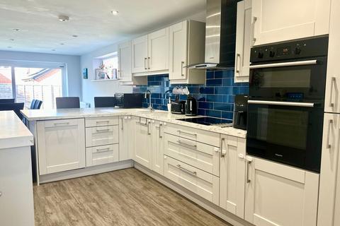 5 Beacon Drive, Goosnargh, Preston, PR3 2BA