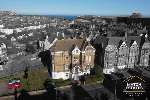 2 bedroom flat for sale, Manor Road, Folkestone CT20
