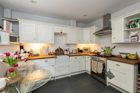 2 bedroom cottage for sale, Holmbury St. Mary, Dorking
