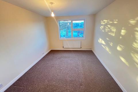 2 bedroom flat for sale, Ashton Road, Darwen