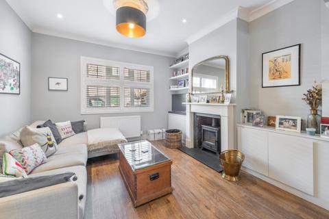 5 Yalding Road, London, SE16 3SS
