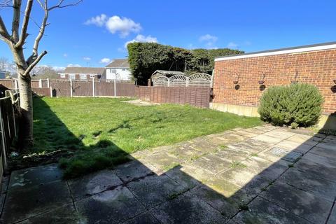 6 Lavender Close, Tiptree, Colchester, CO5 0BG