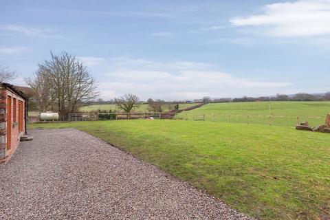 4 bedroom barn conversion to rent, Dodds Lane, Astbury, Congleton